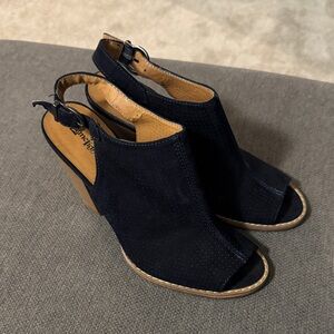 Limelight Navy Slingback Booties